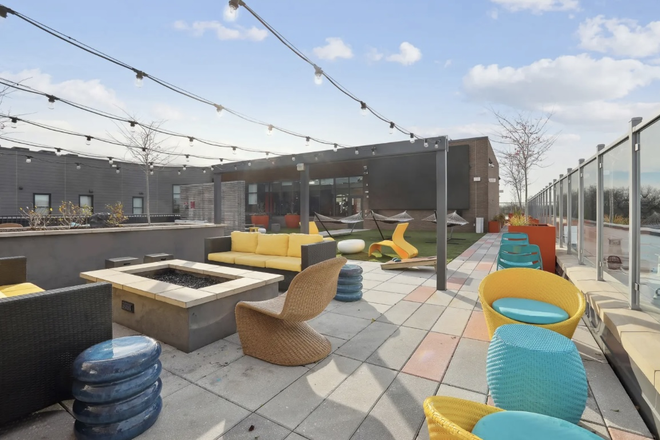 Rooftop - The Standard College Park - Relet Apartments