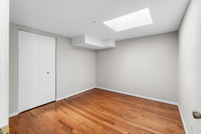 Bedroom 2 - Cozy condo near downtown Harbor East neighborhood