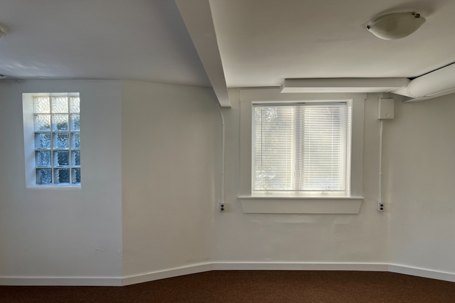 Studio - Arlington Center Studio House