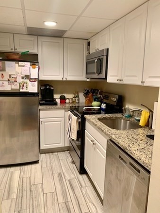 apartment - BU/kenmore/3 bedrooms Apartments