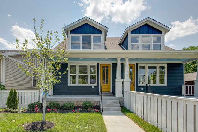 Front - Just $750 per room! East Nashville Townhouse for up to 6 - close to Five Points and Downtown