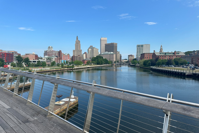 Pedestrian Walk - India Point Park/ Pedestrian Bridge/ Prov River / College Hill Condo