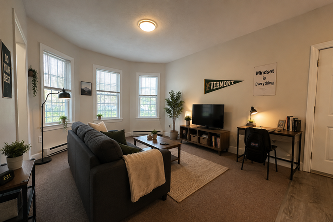 1 - 1 bed on Fisher Ave- large room