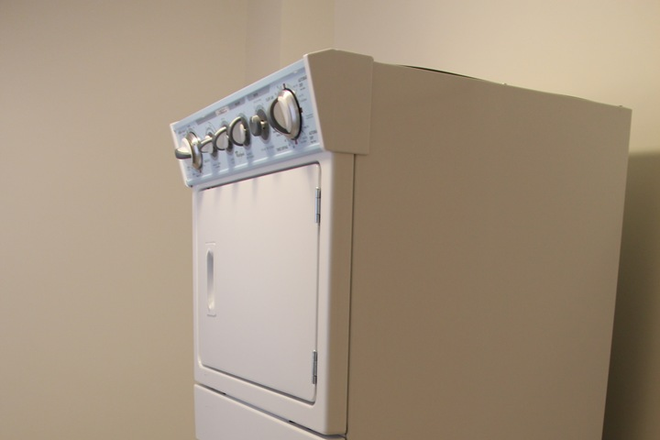 Washer and Dryer in Laundry/Mud Room - Four Bedroom House Close to Temple Campus