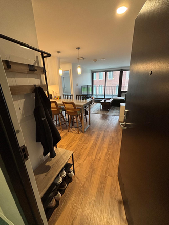 Entry - Cozy & Fully Furnished 1BR in HBS Campus