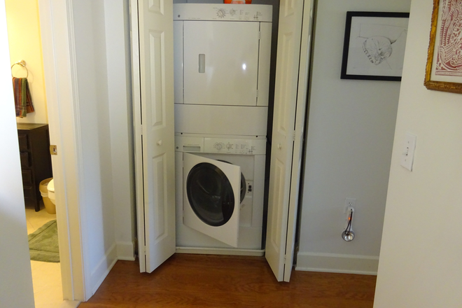washer/dryer - 1BR apt-Spring St-Princeton