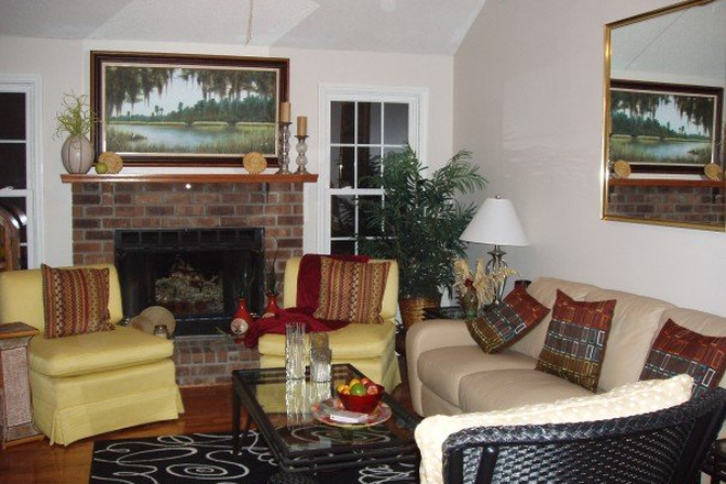 Family Room - Single Family Home in Riverland Terrace, James Island