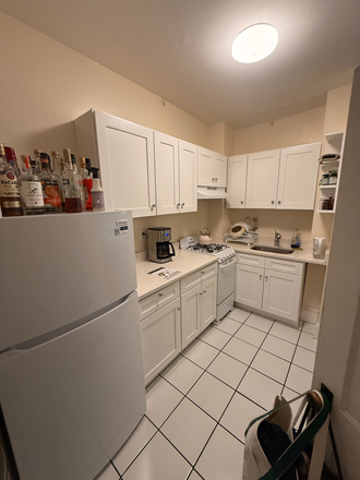 Kitchen - Studio on Hemenway St