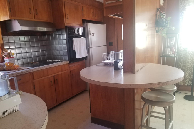 Kitchen that'swell-supplied with pots, pans, dishes, etc. - Available 01/11/26  Furnished Bedrm, Rent INCL Everything* Easy to Tufts, Harvard, MIT, MGH Apartments