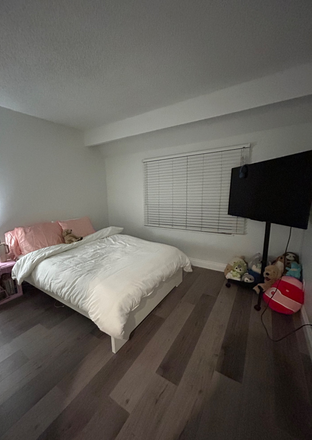 Bedroom. Will be unfurnished. - Room for rent in Irvine