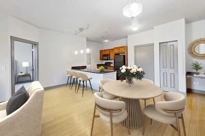 Kitchen - Stadium District Apartments