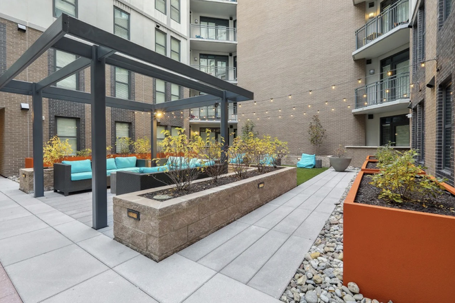 Courtyard - The Standard, private bed and bath available for June 2026 Apartments