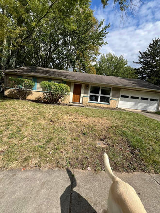 Entrance - FREE MINIFRIDGE AND CHAIR WITH A SPRING SUBLEASE!! FIRST MONTH PAID OFF!! Condo