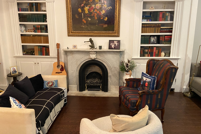 Parlor - Beautiful 3 Bedroom Rowhome in H Street/Atlas District