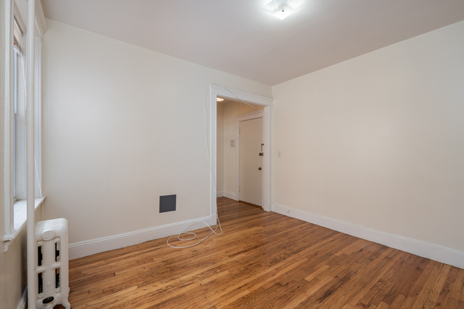 Visit hubrealtyproperties.com - Spacious studio, close to Longwood Medical Area hospitals and HMS Apartments