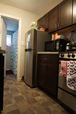 1 - AUG 1 NO FEE Studio!!! Apartments