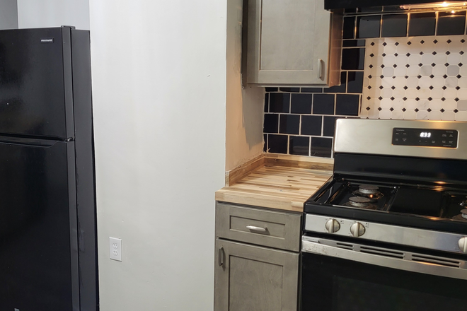 Kitchen - 2 BR North Cambridge 5 minute walk to Alwife T- station or 83 bus rt on Minute Man bike path