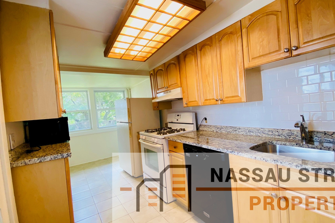 Kitchen - 2BR apt-Moran Ave-Princeton