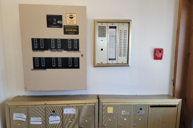 Intercom/buzzer system - The Perry one bedroom Town House style unit