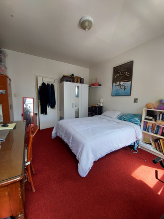 Bedroom - Summer rent-stabilized sublet (Williamsburg/Bushwick) close to L train (not far from J, M train Apartments