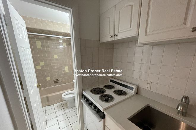 a - Great location Apartments