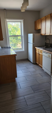 Kitchen - Farrington Ave 3 Bed Allston