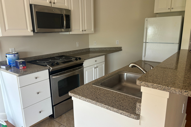 Kitchen - Unfurnished 2BR apt-Spring St-Princeton