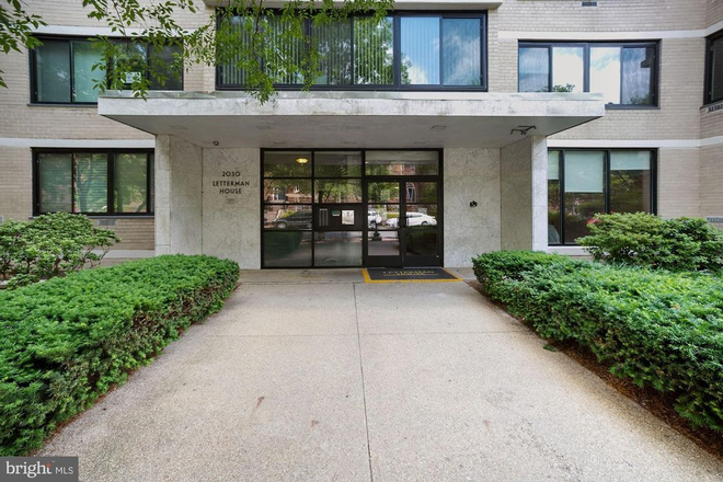 Entrance - The Letterman House - Studio for Rent