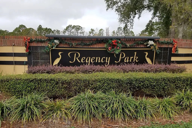 Neighborhood - Regency Park House
