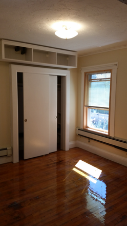 Bedroom 2 - Brookline, Coolidge Corner: Bedroom in spacious 2-floor house, TWO rooms available