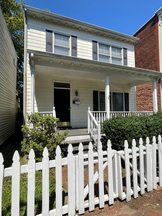 Front of home - Home - 4 bedroom Built 2007- 0regon Hill, private parking, walking distance to VCU
