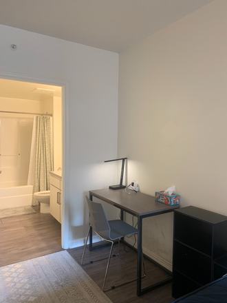 Bedroom Picture 1 - University View: 1 Room with Bath in 2x2 XL Apartment (Summer 2026 Sublet, All Included)