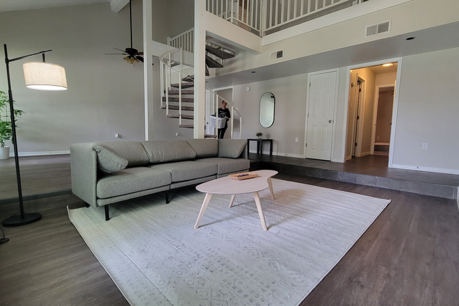 Living room - 5012 Alvin Dark Ave
