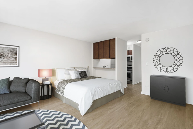 bedroom - close to campus Apartments