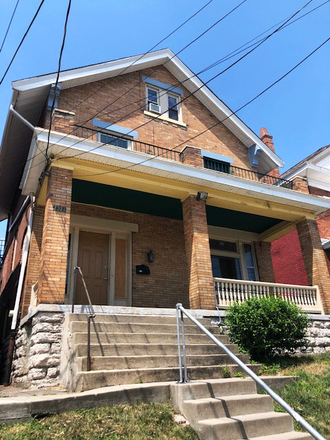 Exterior - 2321 Rohs St