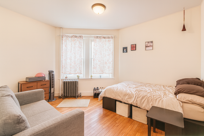 1 - NO FEE Egmont 4 bedroom 1.5 Bath and other layouts avail 9/1/26! Reserve today! Condo