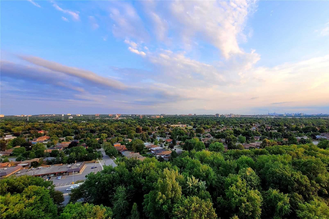 view on your personal balcony - May 1 rent| Split-Plan 2B2B| Safe & Secure STC Condo building - Direct Buses|Spectacular Unblocked