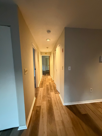 Hallway - 2 Bedroom, 2 Full Bath, 2 Parking Spaces in Lot, East Side Providence by Miriam Hospital Apartments