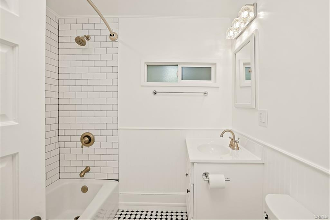Bathroom - Near Campus, Spacious 3BR 1BA Home