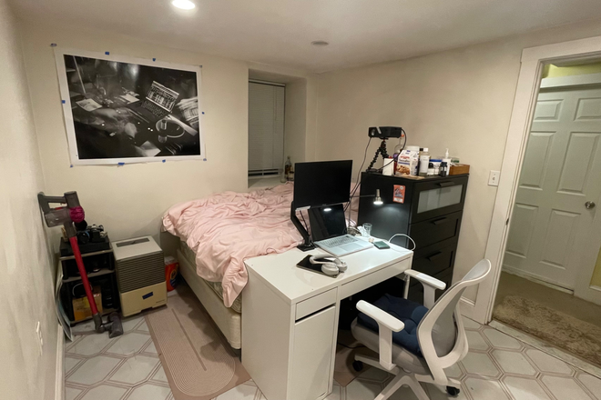 Room - This room can be your cozy home theater!