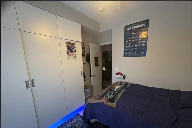 current sublease bedroom - Apartment near campus