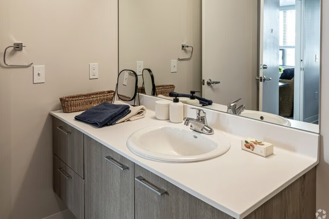 Bathroom - Fieldstone Slate Unit