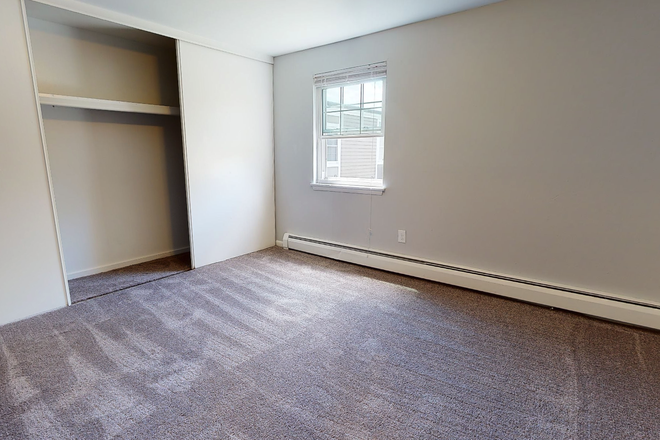 Bedroom - The Boulders Apartments