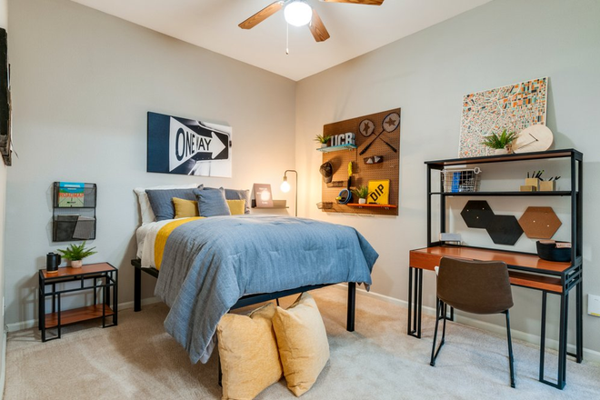 Bedroom - Alight Riverside Apartments