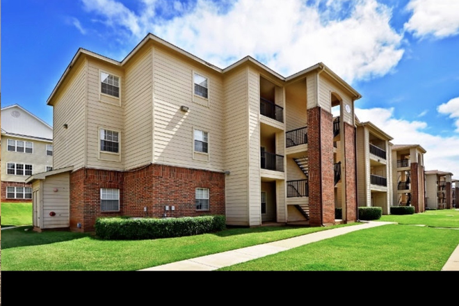 community - lease takeover Apartments