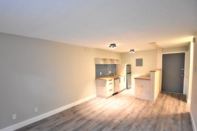 Kitchen/living room - 1707 Apartments