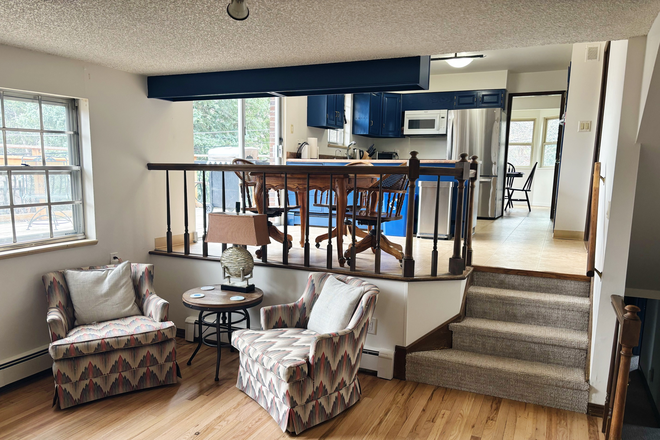Family Room/Kitchen - 1 Bedroom Sublet in Spacious and Clean CU Boulder House – Available now!