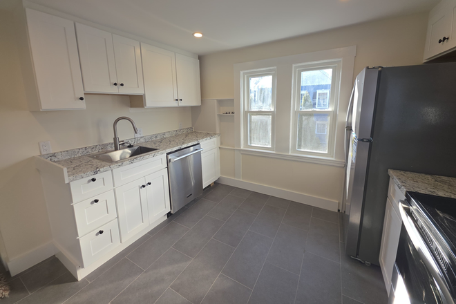 Kitchen - Renovated, Sun-Filled 2BR Minutes to Harvard — Parking + In-Unit Laundry Duplex