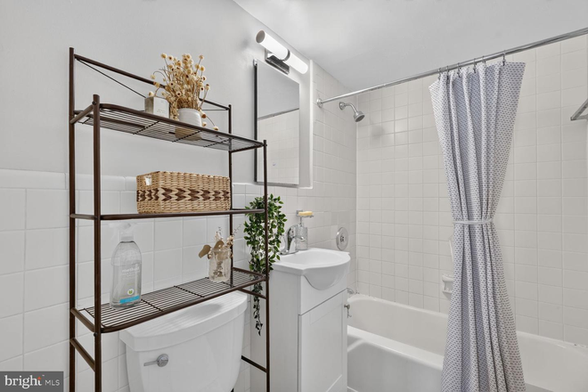Bathroom - Foggy Bottom Studio:  All Utilities Included, 24/7 Concierge, Walk-In Closet and Patio Condo