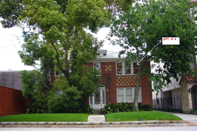 front - Rare Find in 1930's Building - by owner Apartments